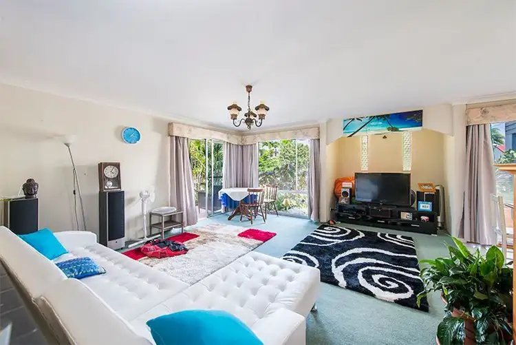 66 Allambi Avenue, Broadbeach Waters QLD 4218