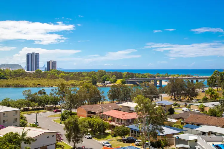 4/33 Thrower Drive, Currumbin QLD 4223