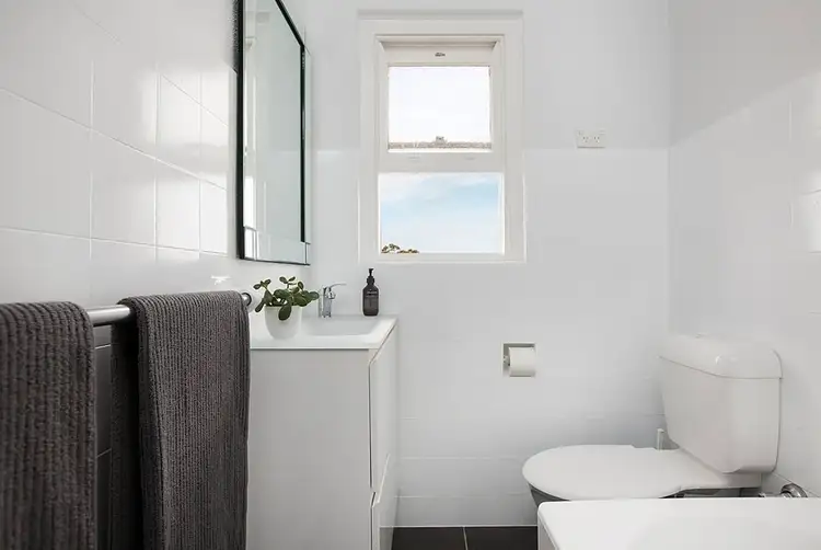 Fifth view of Homely apartment listing, 5/14 Marr Street, Wollongong NSW 2500