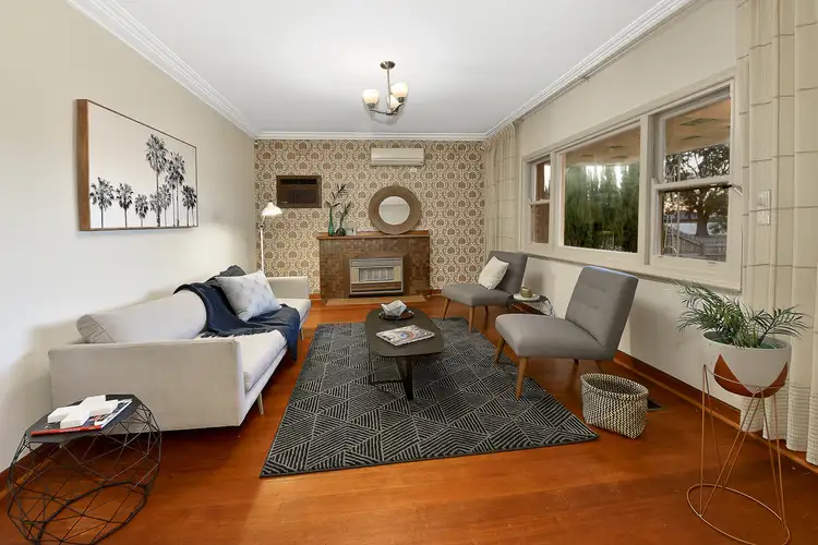 21 Hughes Parade, Reservoir VIC 3073