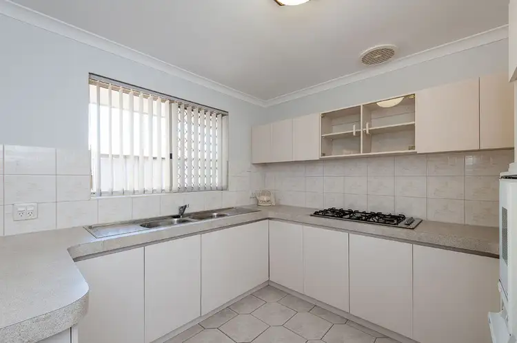 Fifth view of Homely villa listing, 4/49 Planet Street, Carlisle WA 6101