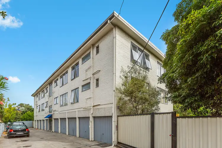 8/51 Napier Street, Footscray VIC 3011
