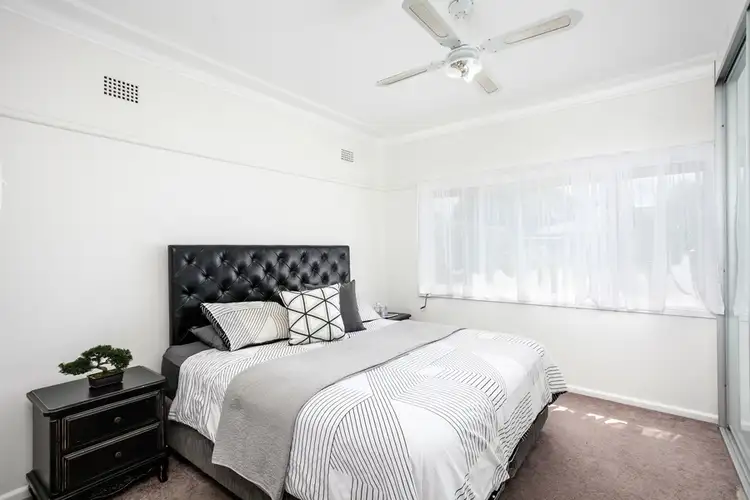 Fifth view of Homely house listing, 1 Julius Street, Towradgi NSW 2518