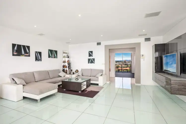 Third view of Homely apartment listing, 30/54-58 Cliff Road, Wollongong NSW 2500