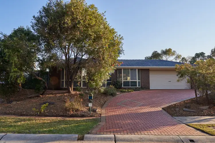 1 Arrowfield Drive, Wattle Grove NSW 2173