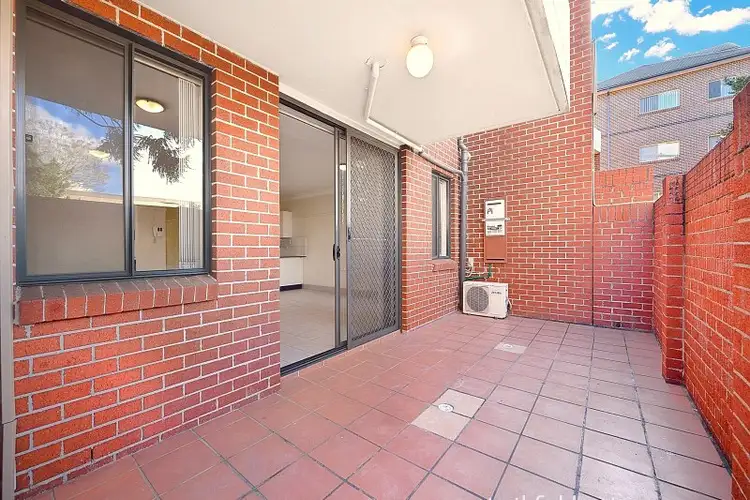 15/11 Crane Street, Homebush NSW 2140