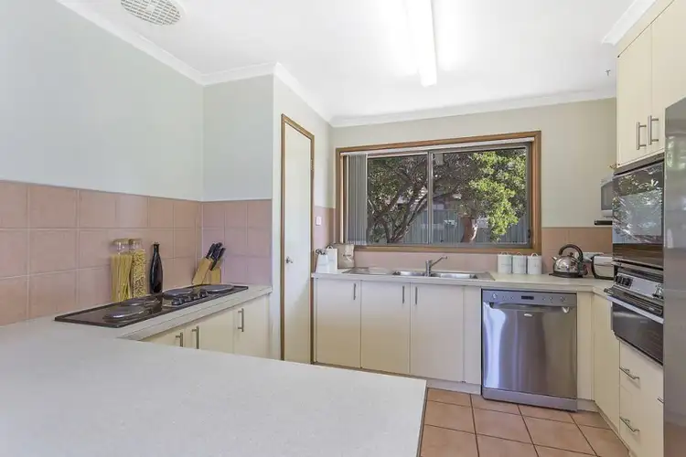 Fifth view of Homely house listing, 2 Dyring Street, Tallangatta VIC 3700
