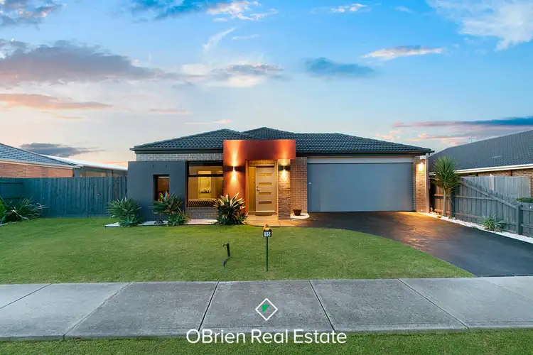 15 Clifford Drive, Pakenham VIC 3810