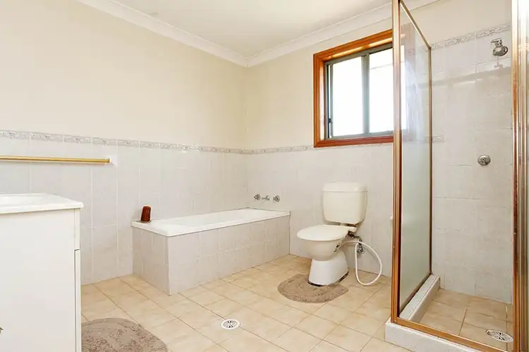 Fifth view of Homely townhouse listing, 4/27-29 Napier Avenue, Lurnea NSW 2170