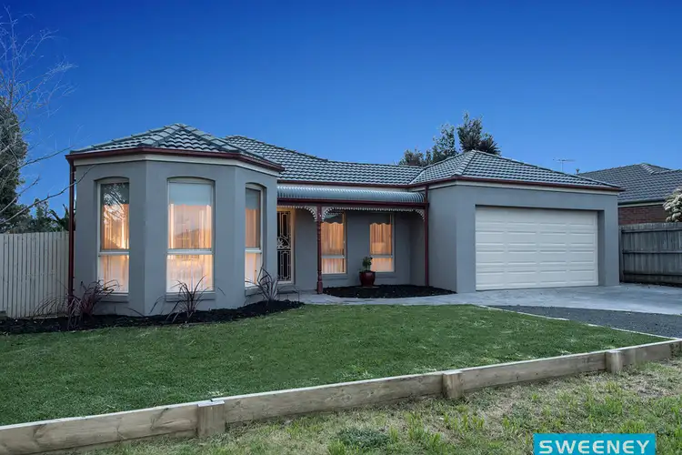 74 Domain Way, Taylors Hill VIC 3037