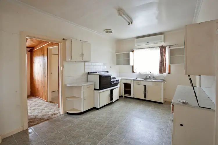 Fifth view of Homely house listing, 10 Graham Street, Newport VIC 3015