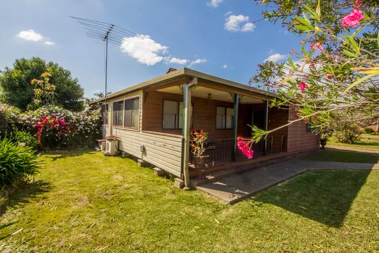 52 College Street, Cambridge Park NSW 2747
