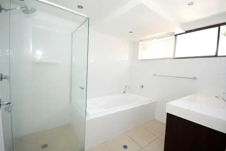 Fifth view of Homely apartment listing, 1/4 Berrima Row, Noosa Heads QLD 4567