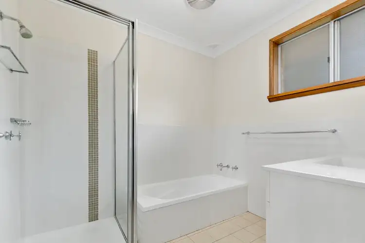 Sixth view of Homely house listing, 8 Foothills Road, Mount Ousley NSW 2519