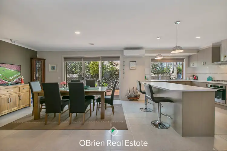 Fifth view of Homely house listing, 1 Penfold Place, Drouin VIC 3818