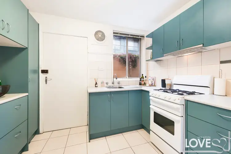 Third view of Homely apartment listing, 4/25 Martin Street, Thornbury VIC 3071
