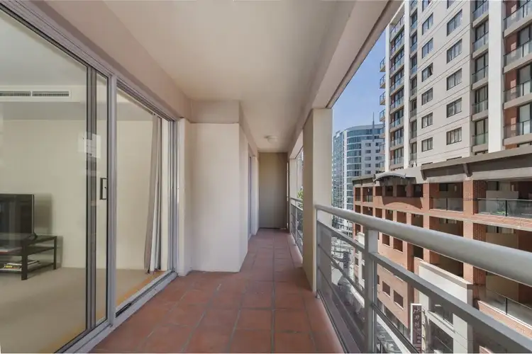 1010/28 Harbour Street, Sydney NSW 2000