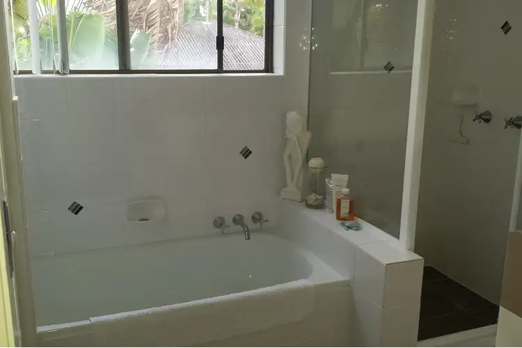 Sixth view of Homely apartment listing, 7/24 Second Avenue, Broadbeach QLD 4218