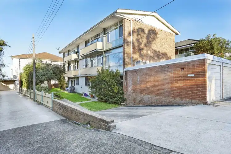 Second view of Homely unit listing, 4/4 Roker Street, Cronulla NSW 2230