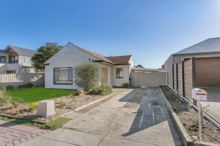 7 Orana Avenue, Glenelg North SA 5045
