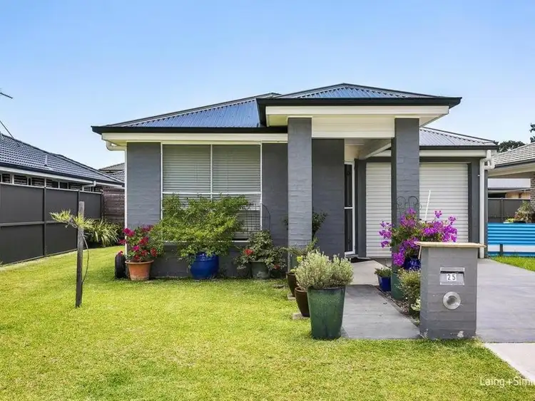 25 Moluccana Crescent, Ropes Crossing NSW 2760