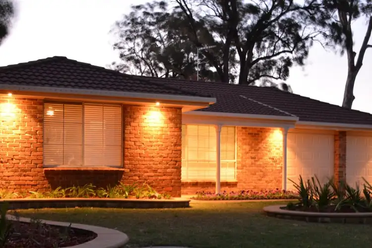 17 Southdown Road, Elderslie NSW 2570