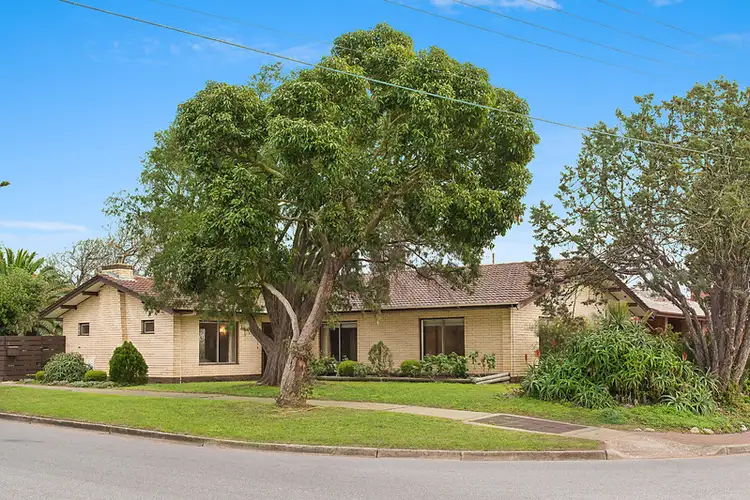 1 Wright Street, Henley Beach SA 5022