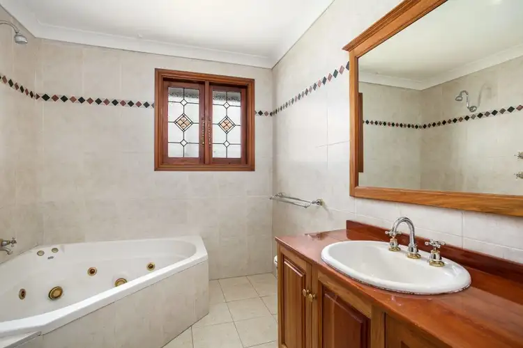 Third view of Homely house listing, 3 Bristol Parade, Farmborough Heights NSW 2526