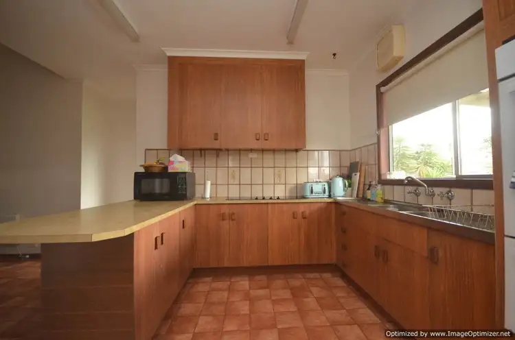 Fifth view of Homely house listing, 8 Scott Street, Bairnsdale VIC 3875