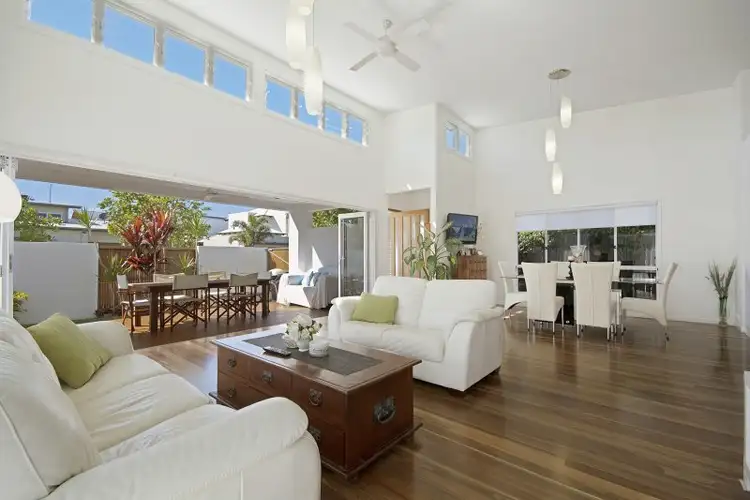 26 Boardrider Crescent, Mount Coolum QLD 4573