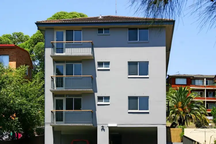 Second view of Homely apartment listing, 13/28 Meadow Crescent, Meadowbank NSW 2114