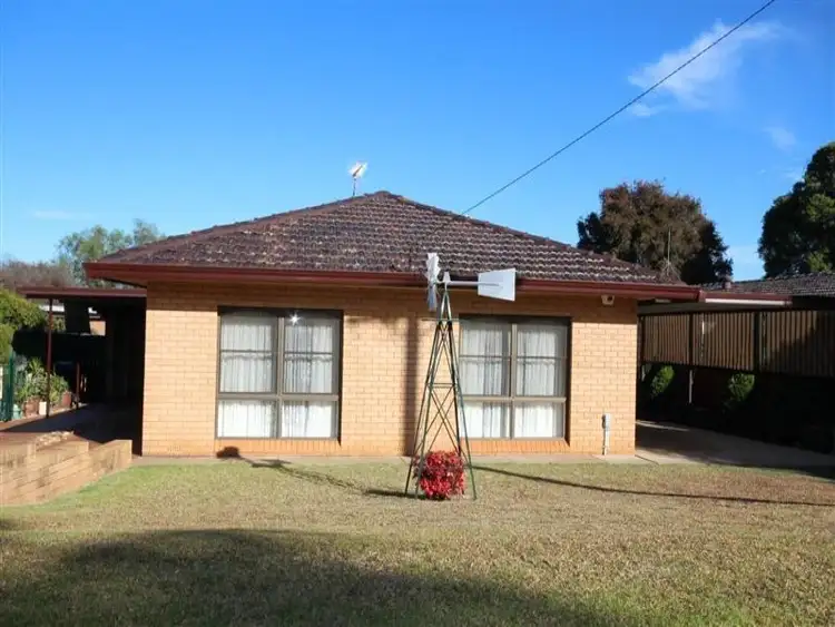 15 Brigalow Avenue, Dubbo NSW 2830