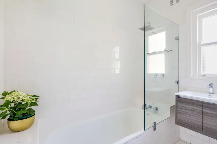 Sixth view of Homely unit listing, 2/5 Bellevue Street, Fairlight NSW 2094