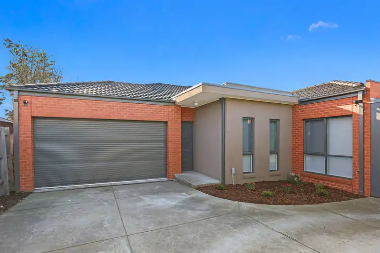 5A Kyneton Avenue, Reservoir VIC 3073