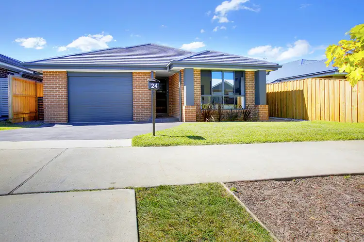 24 Wallis Avenue, Mittagong NSW 2575