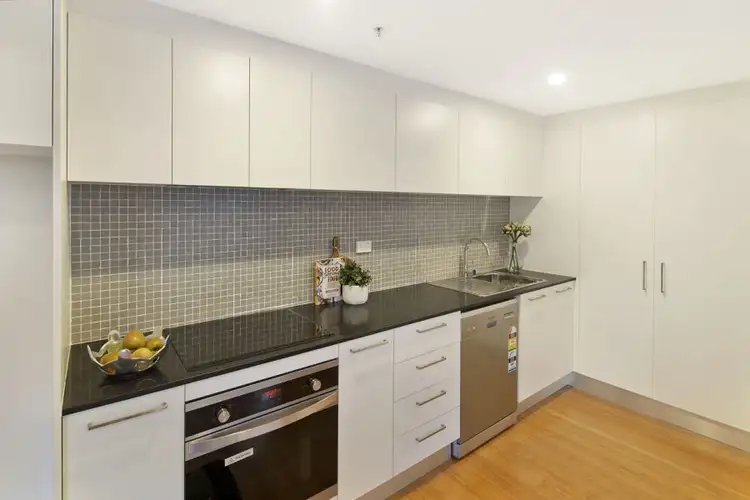 Third view of Homely apartment listing, 40/7 Greenknowe Avenue, Elizabeth Bay NSW 2011