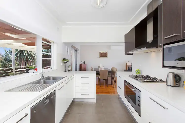 21 Renway Avenue, Lugarno NSW 2210