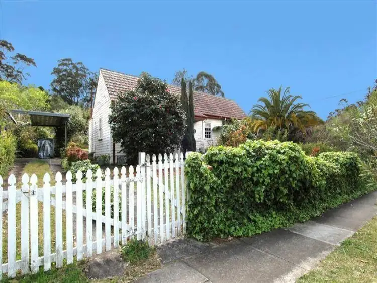 29 Tennyson Avenue, Turramurra NSW 2074
