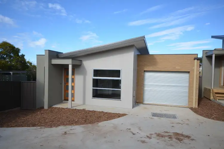 Main view of Homely unit listing, 1/87 Alder Street, Kangaroo Flat VIC 3555