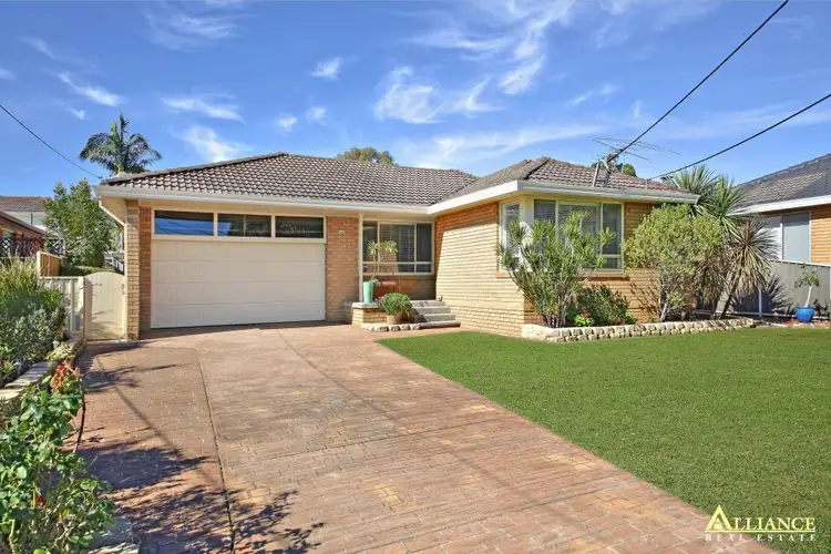 39 Craig Avenue, Moorebank NSW 2170