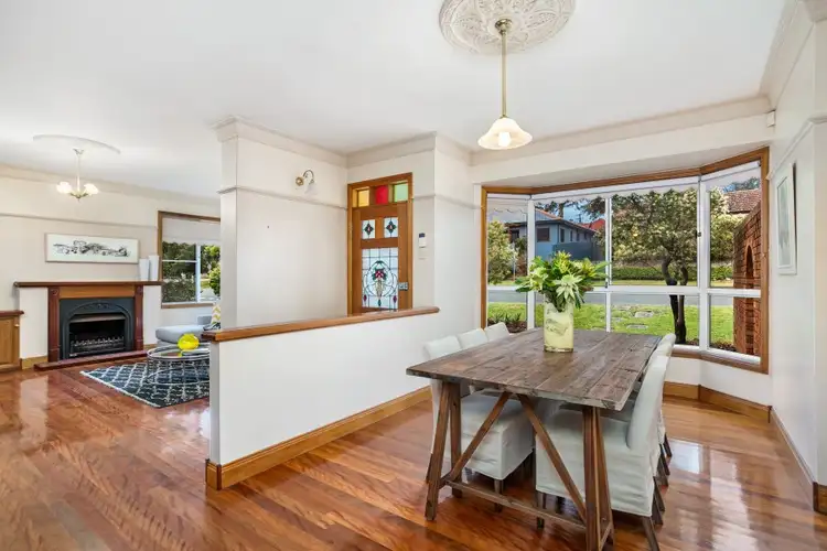41 Byrarong Avenue, Mangerton NSW 2500