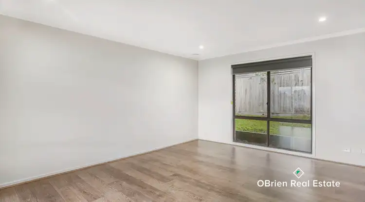 Fifth view of Homely unit listing, 2/12-14 Somerset Drive, Warragul VIC 3820