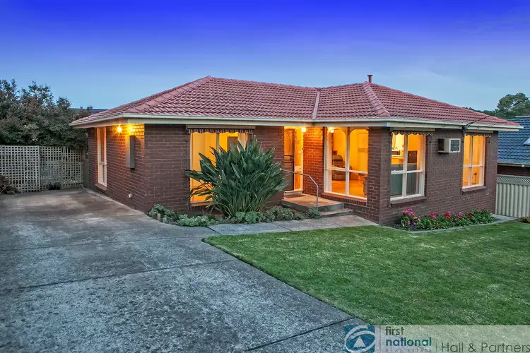 17 Burchall Grove, Dandenong North VIC 3175