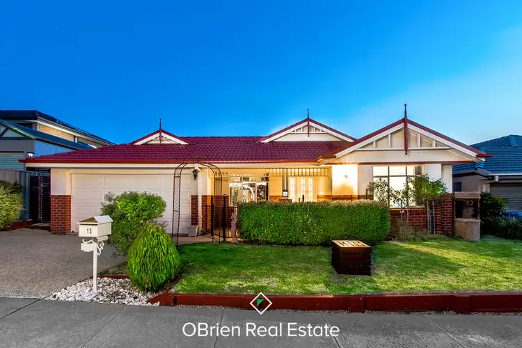13 Carnavon Street, Cranbourne East VIC 3977