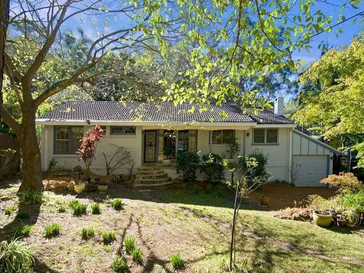 30 Glengarry Avenue, Turramurra NSW 2074