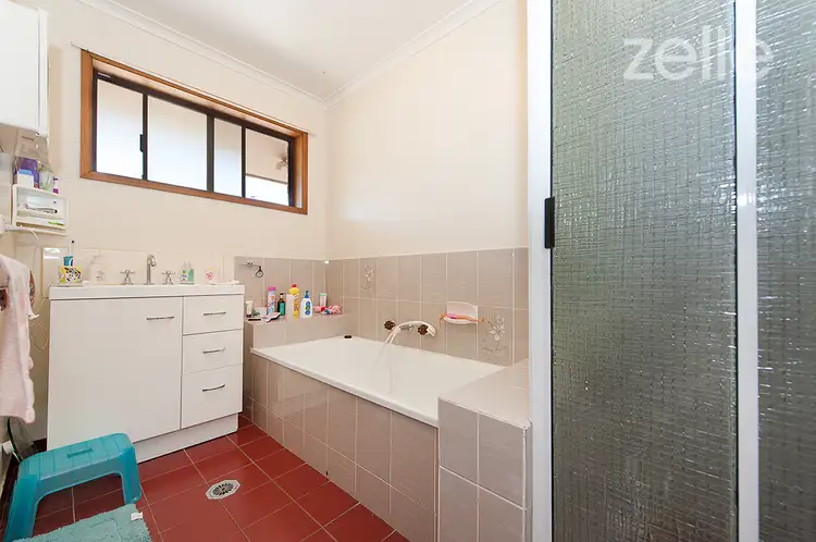 Third view of Homely unit listing, 5/885 Chenery Street, Albury NSW 2640
