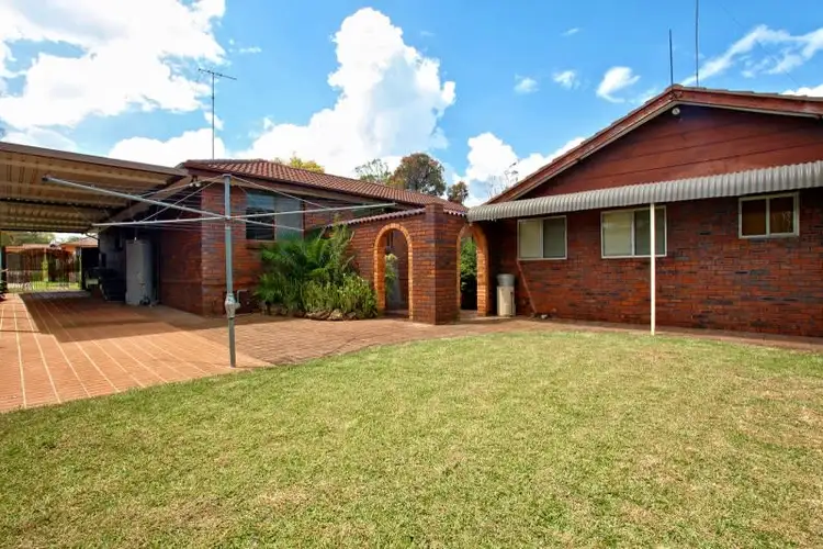 Fifth view of Homely house listing, 1 Neeta Avenue, Cambridge Park NSW 2747