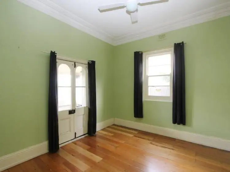 Seventh view of Homely house listing, 33 Kinghorne Street, Goulburn NSW 2580
