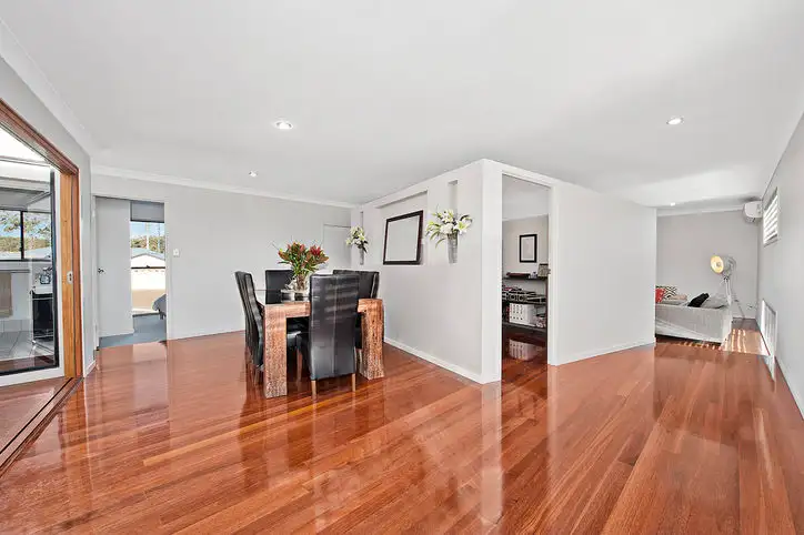 Fourth view of Homely house listing, 6 Ash Court, Carindale QLD 4152
