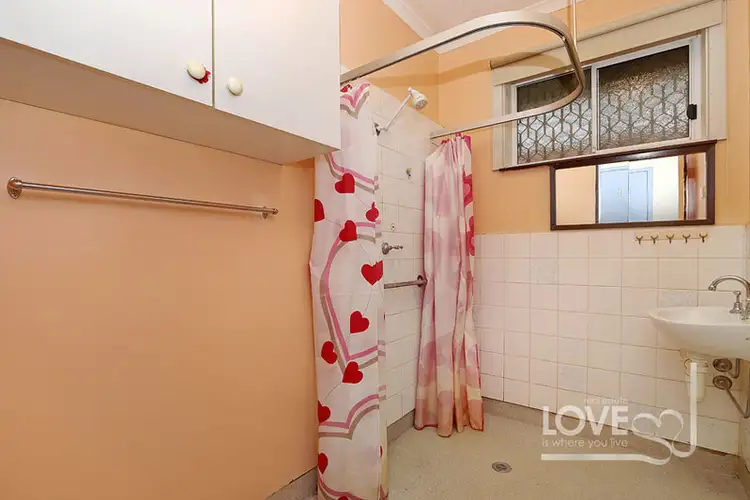 Sixth view of Homely unit listing, 6/5 Seaver Grove, Reservoir VIC 3073